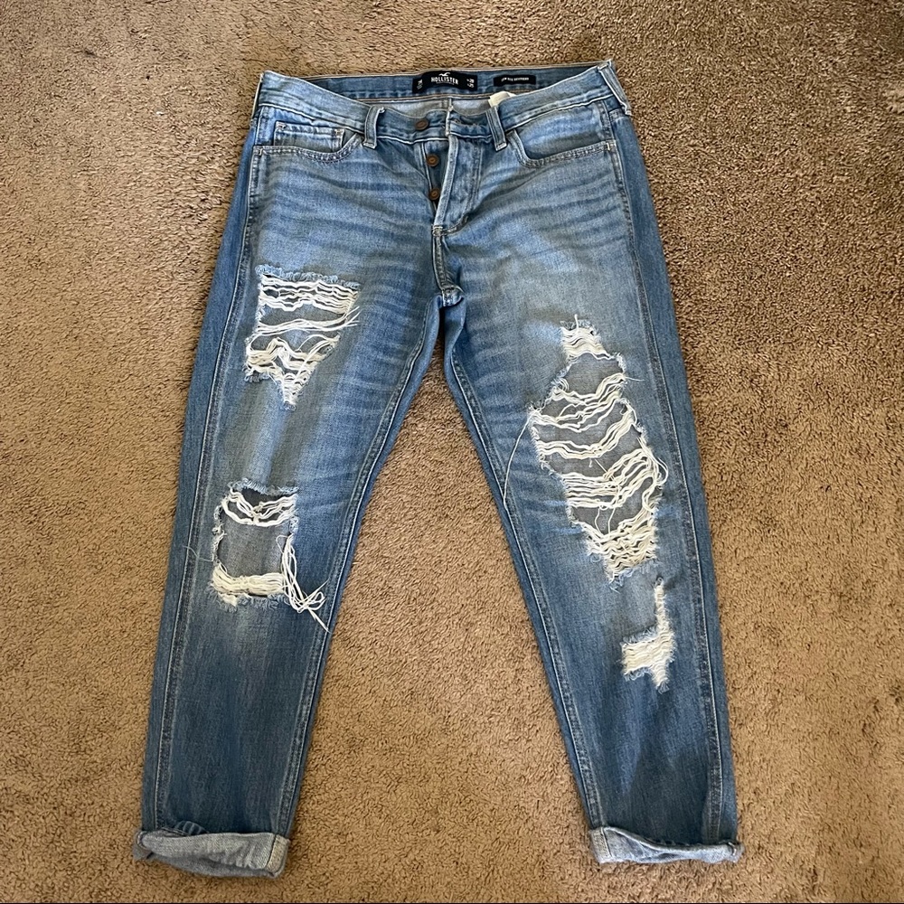 Hollister Low-Rise Boyfriend Jeans